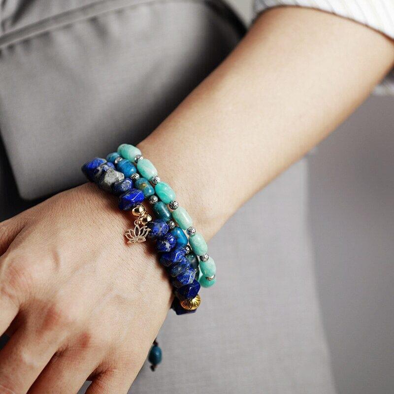 Armband "Blaues Gelassenheit" aus Edelstein