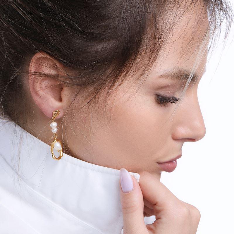 Elegante Perlen-Statement-Ohrringe