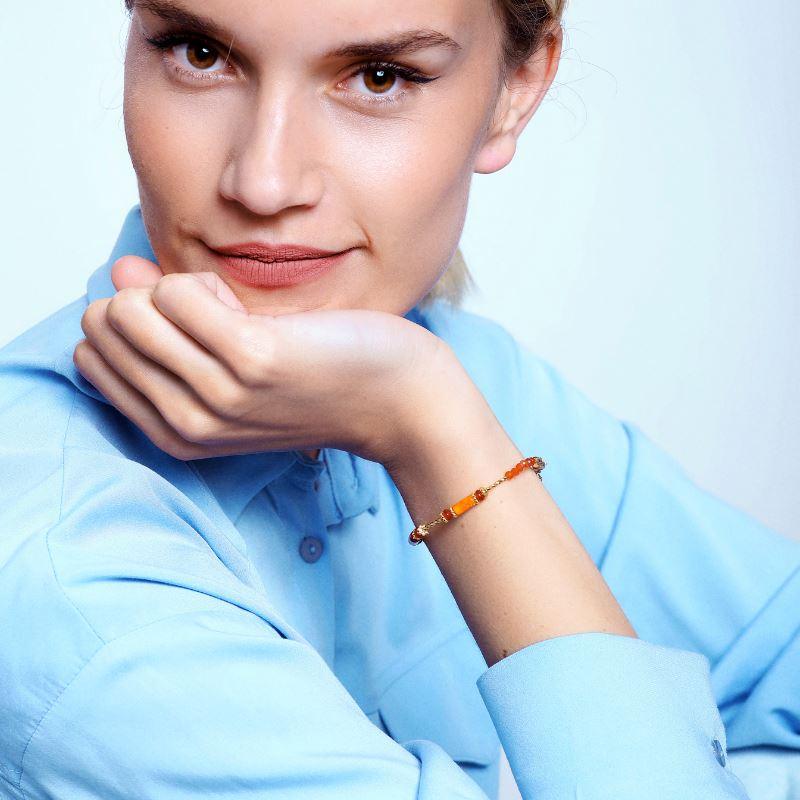 Erdendes Armband "Zauberhafte Stärke" mit rotem Achat