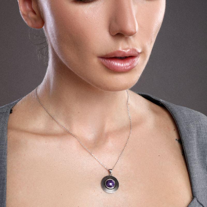 Halskette "Latona - Kraftvoll" mit Amethyst