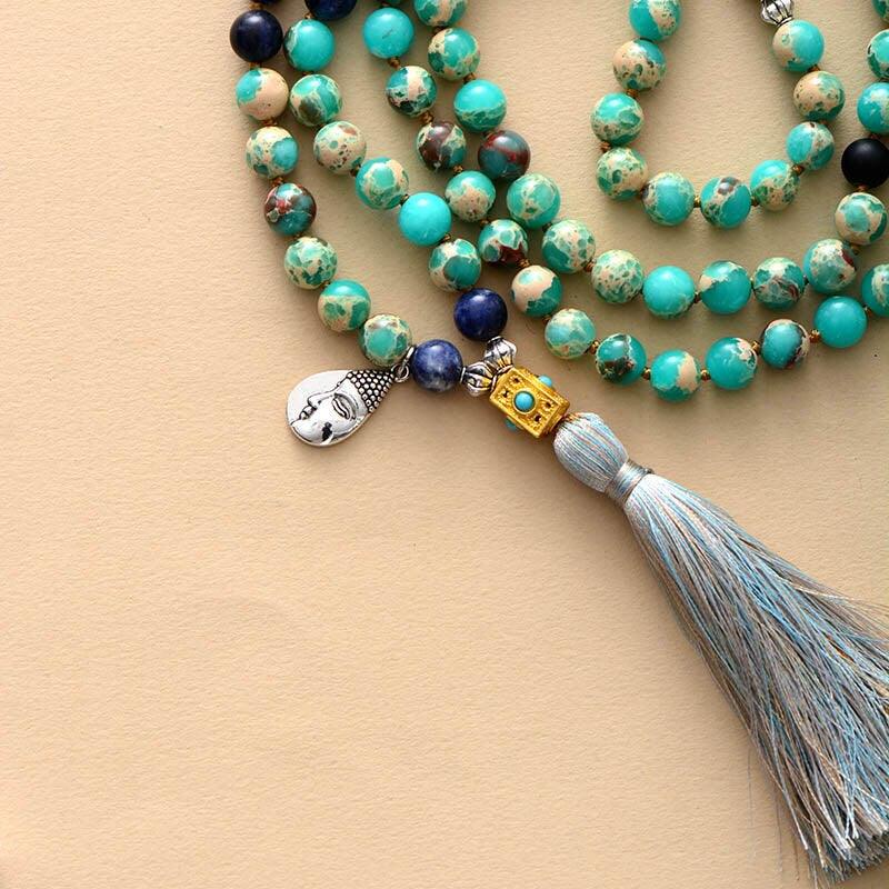 Mala-Halskette mit blauen Jaspis-Quasten "Totale Ruhe"