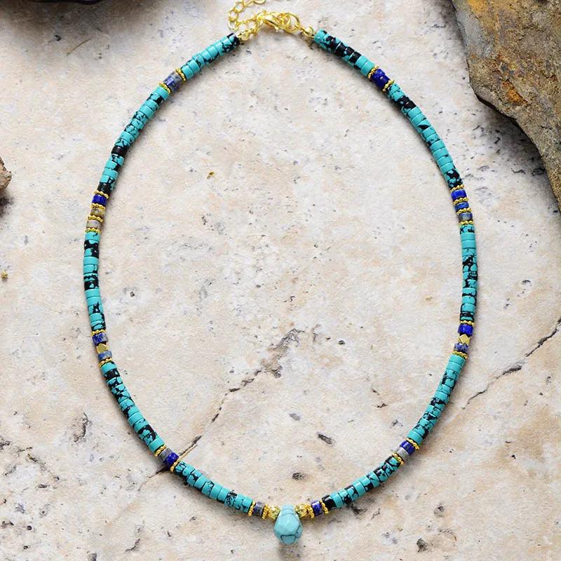 Halskette aus Türkis und Lapislazuli "Azurblaue Gelassenheit"