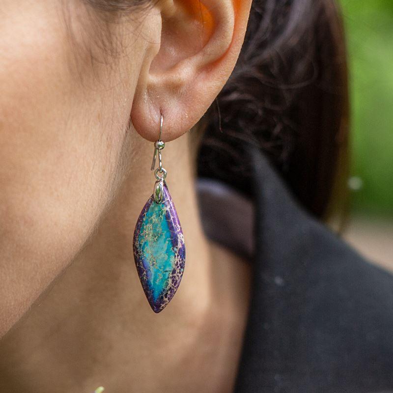 Tropfenohrringe aus Jaspis-Blättern