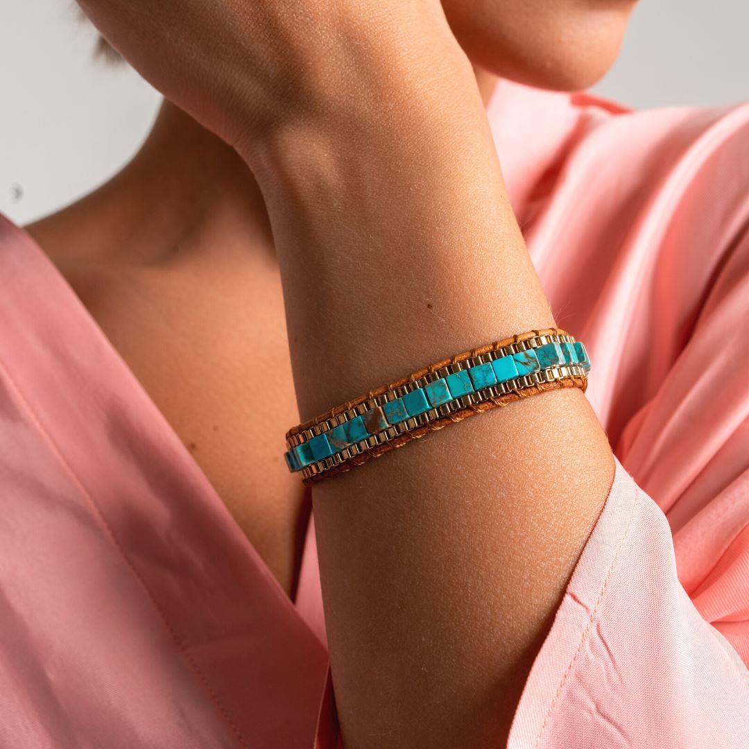 Türkisfarbenes Gold-Kettenarmband