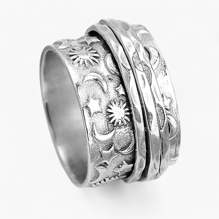 Silberring für göttlichen Kosmos