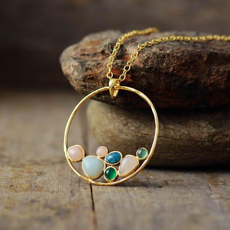 Natursteine-Halskette "Minimalistischer Kreis"