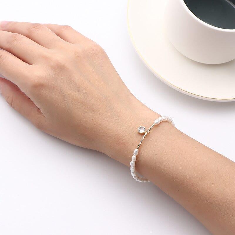 Armband "Zeitlose Eleganz" mit Perlen und Zirkonen