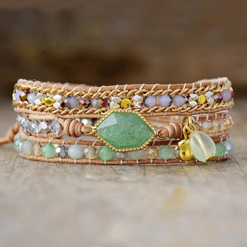 Leder-Wickelarmband "Alchemie der Erde" mit rotem Jaspis und grüner Jade