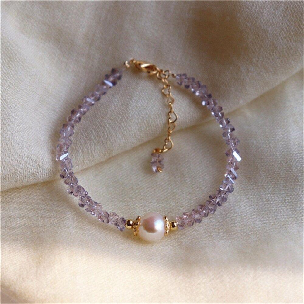 Süße Gelassenheit: Amethyst- & Perlenarmband