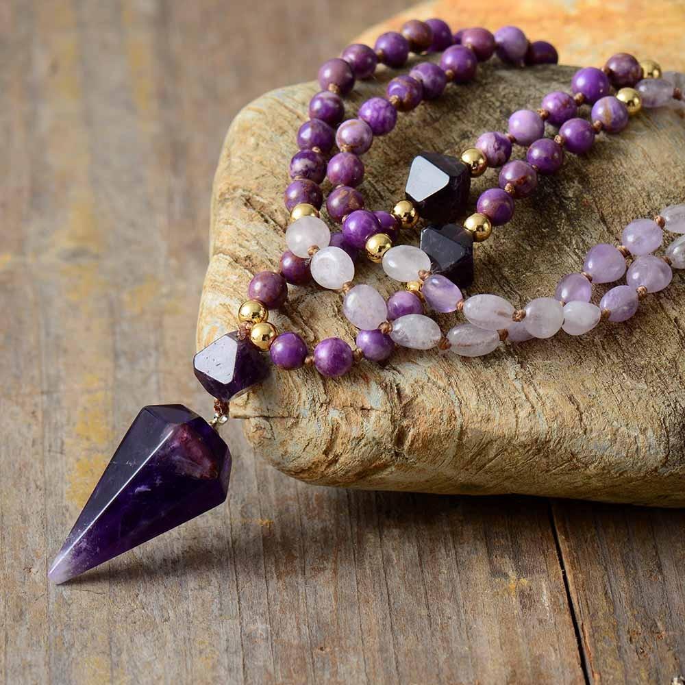 Bezaubernde Kette aus Amethyst & Jaspisperlen