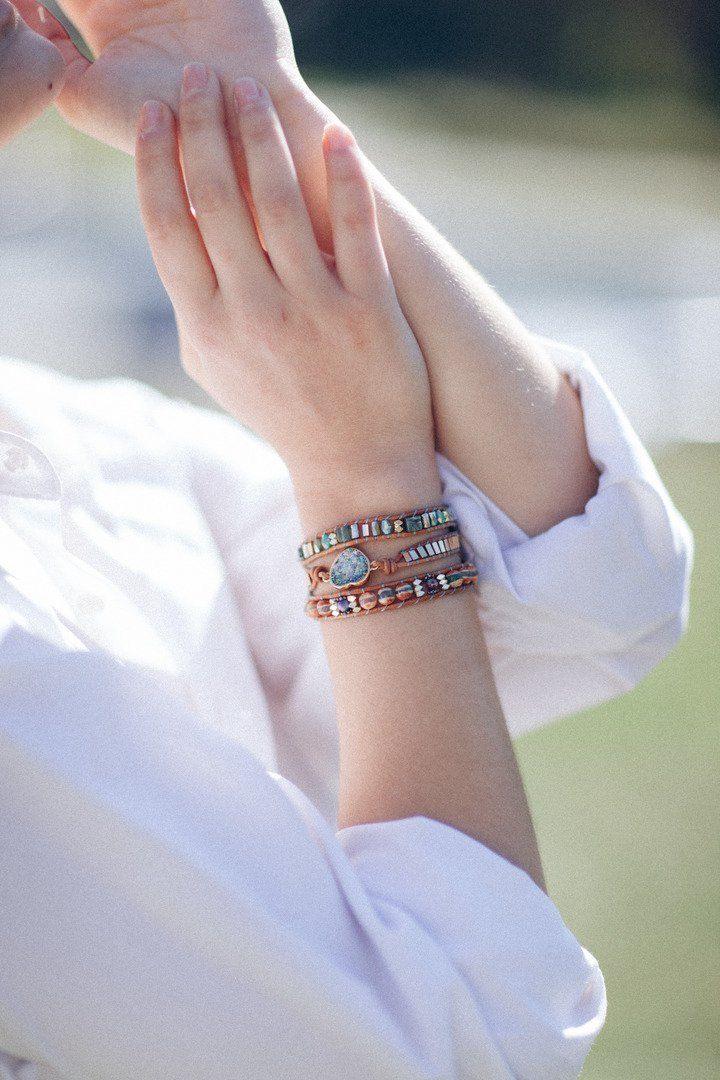 Ethno-Armband "Unendliche Liebe" aus Opal